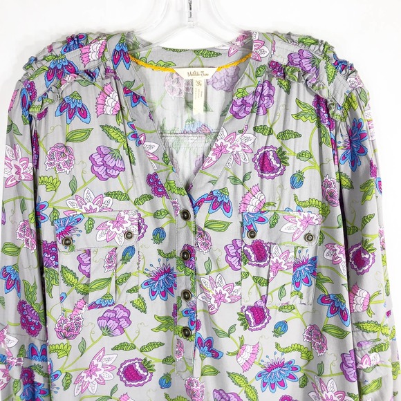 Matilda Jane Medium Top Thinking Out Loud Gray Purple Floral Popover Womens 837 - Picture 4 of 10